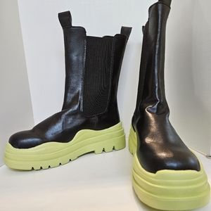 NEW Women's Boots